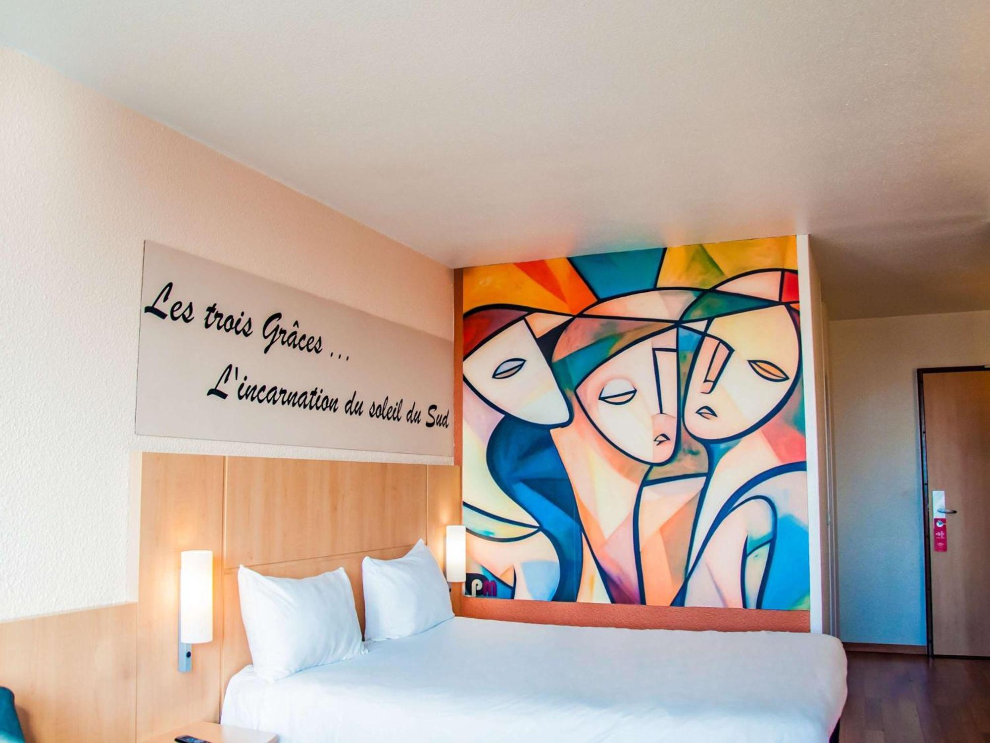 Ibis Montpellier Centre Comedie מראה חיצוני תמונה